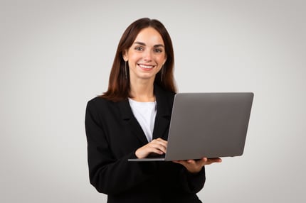 Cumplimiento normativo: cómo revisar obligaciones laborales y comerciales