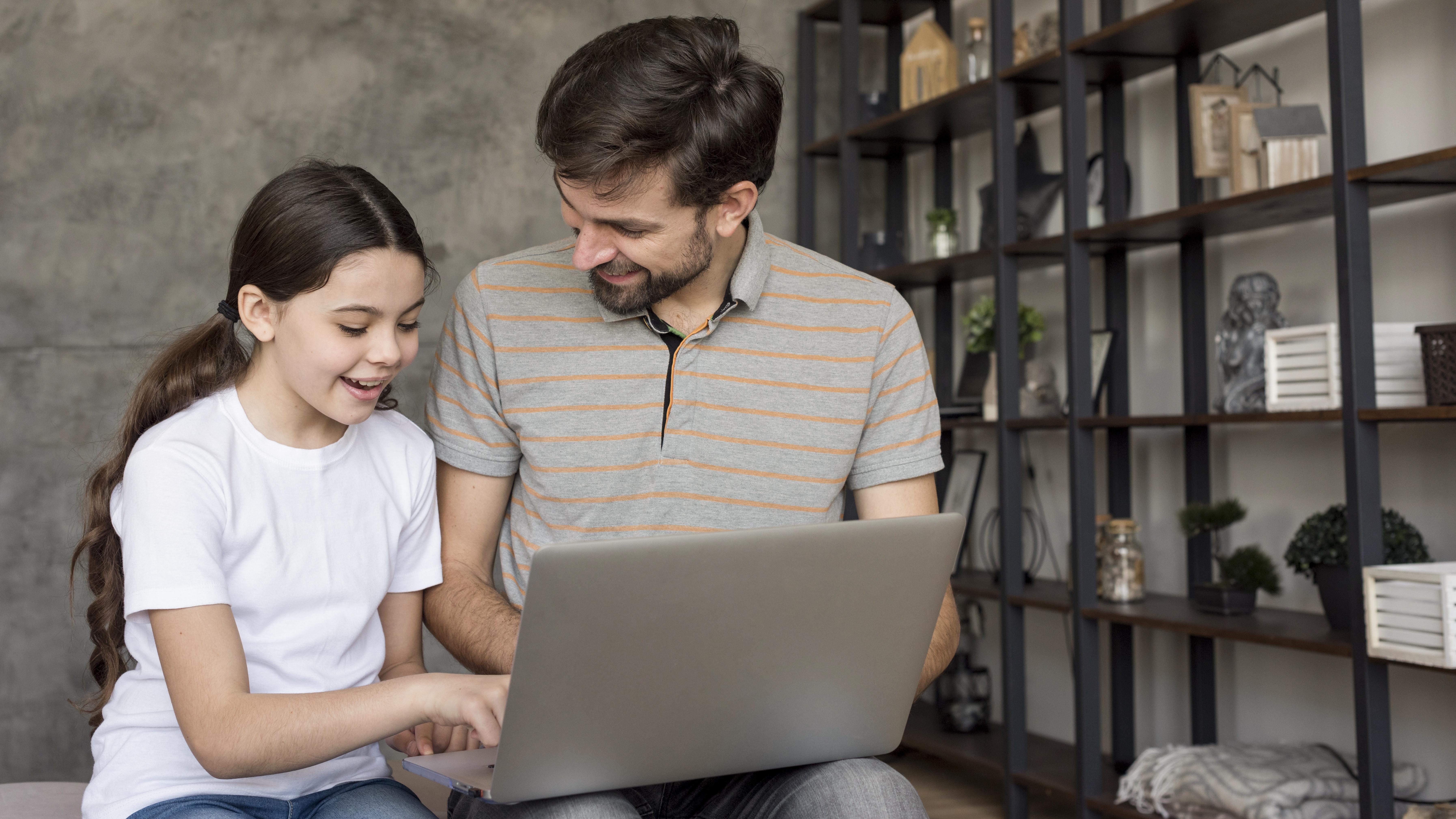 Bonos y apoyos educativos deducibles